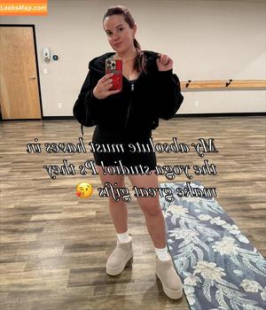 Colette Butler фото #0066