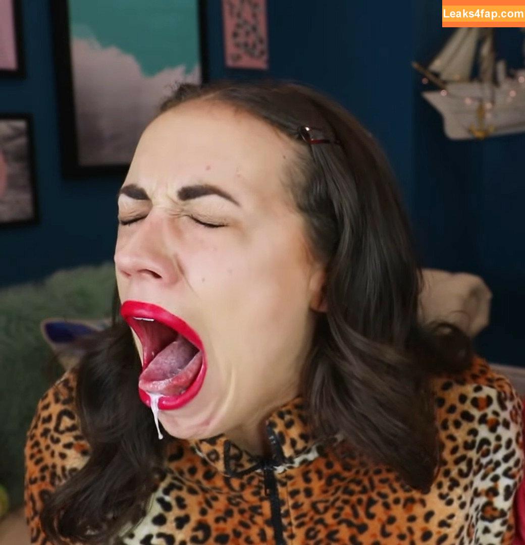 Colleen Ballinger / Miranda Sings слитое фото фото #0016