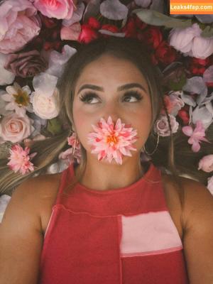 Collete Davis photo #0461