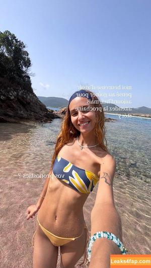 Colomba Asmr photo #0021