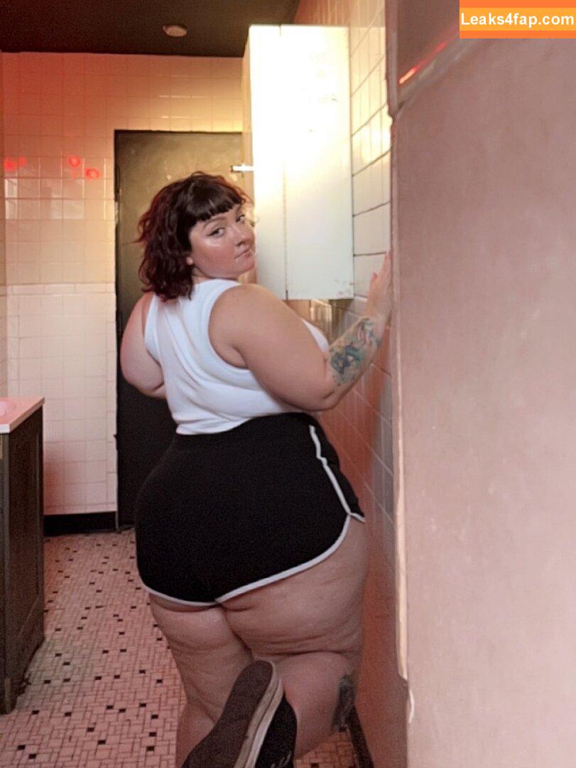 Comicbookdays / Pixar Mom Dump Truck Ass leaked photo photo #0065