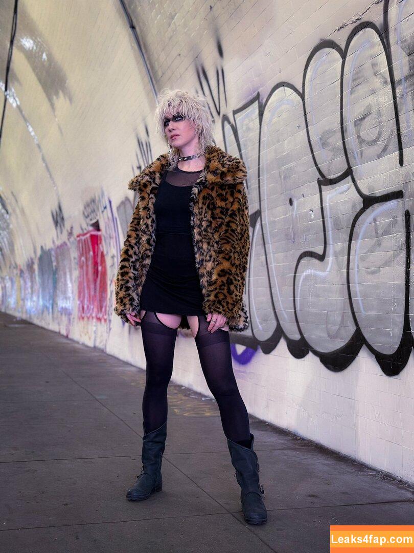 Comicbookgirl19 / DanikaXIX leaked photo photo #0242