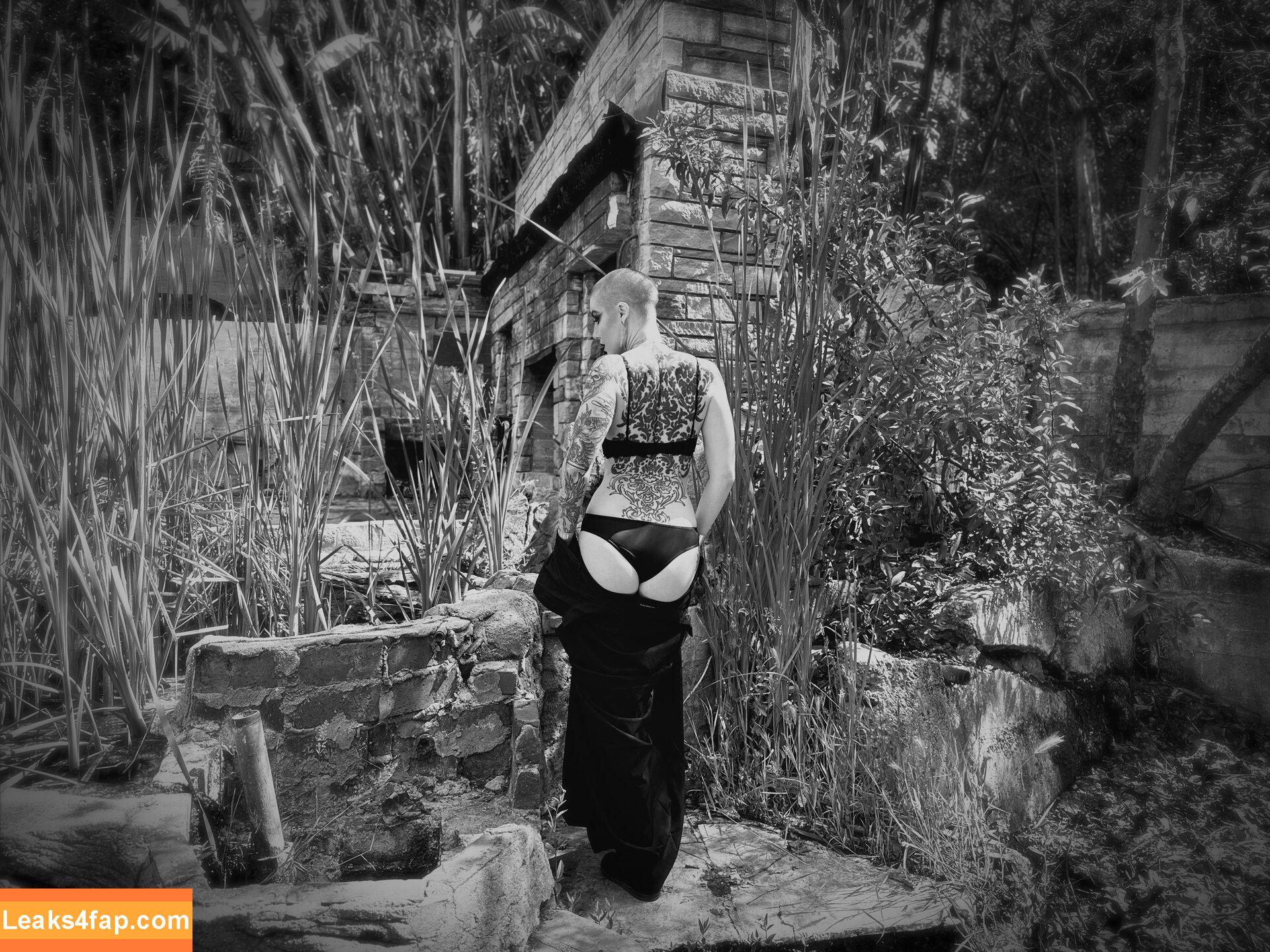 Comicbookgirl19 / DanikaXIX leaked photo photo #0321