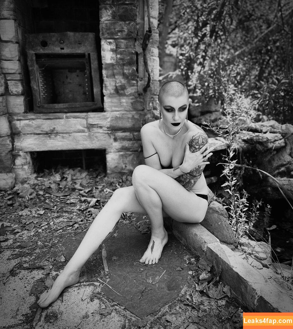 Comicbookgirl19 / DanikaXIX leaked photo photo #0338