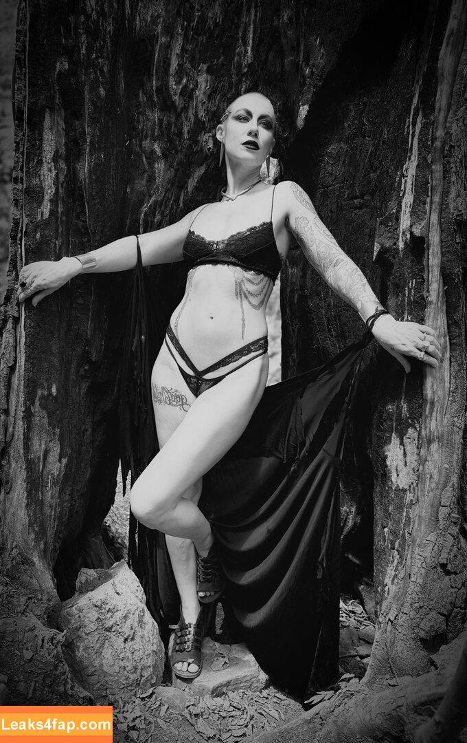 Comicbookgirl19 / DanikaXIX leaked photo photo #0341