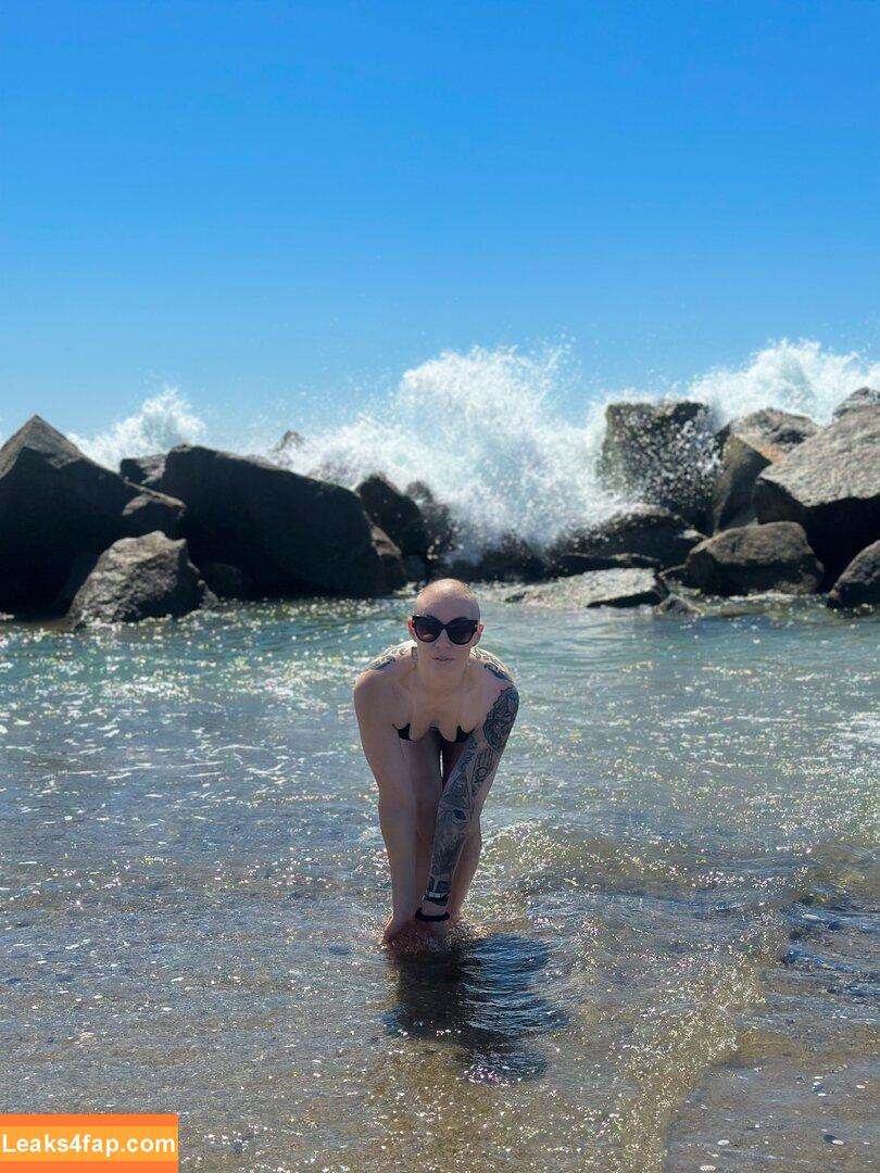 Comicbookgirl19 / DanikaXIX leaked photo photo #0356