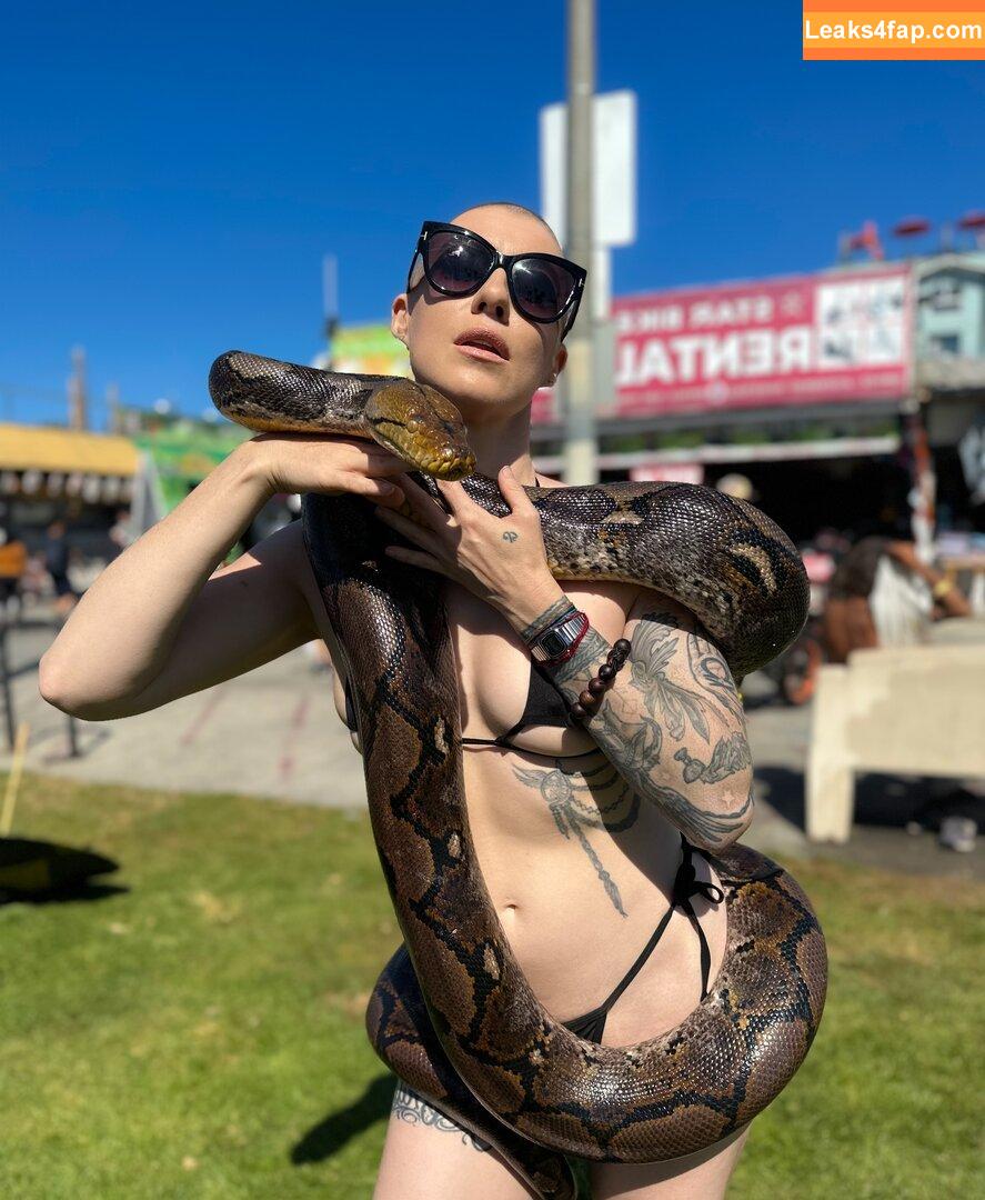 Comicbookgirl19 / DanikaXIX leaked photo photo #0369