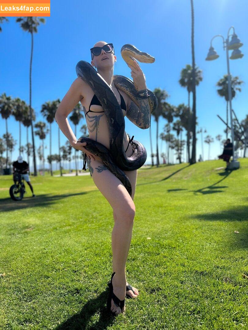 Comicbookgirl19 / DanikaXIX leaked photo photo #0371