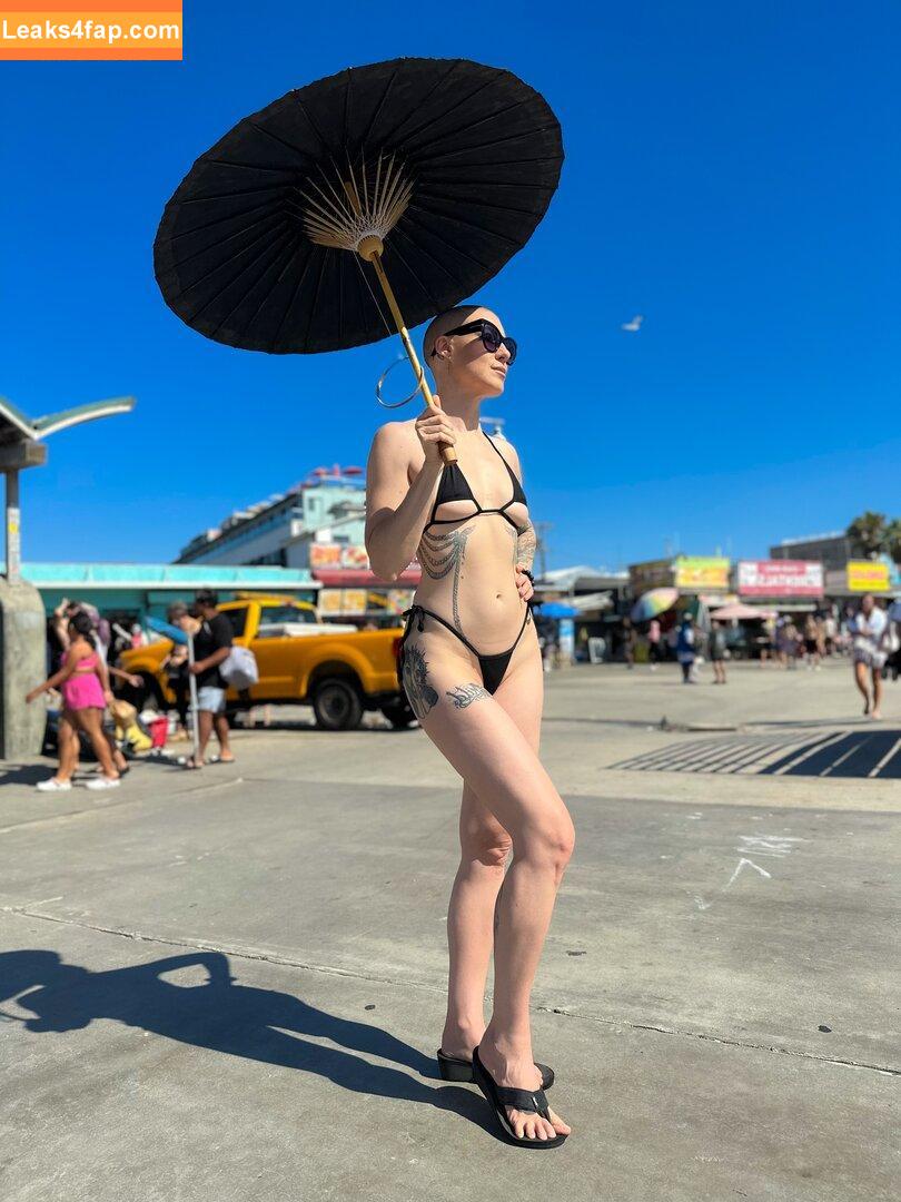 Comicbookgirl19 / DanikaXIX leaked photo photo #0373