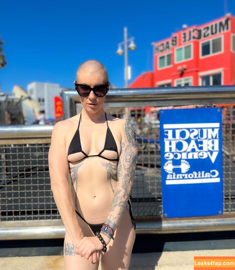 Comicbookgirl19 / DanikaXIX leaked photo photo #0381