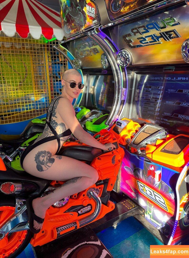 Comicbookgirl19 / DanikaXIX leaked photo photo #0393