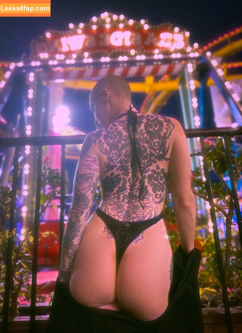 Comicbookgirl19 / DanikaXIX leaked photo photo #0415