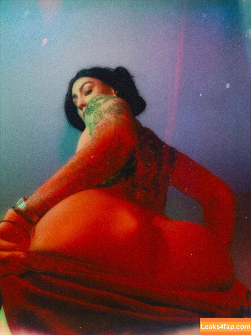 Comicbookgirl19 / DanikaXIX / pirateflagnislandgirl leaked photo photo #0469