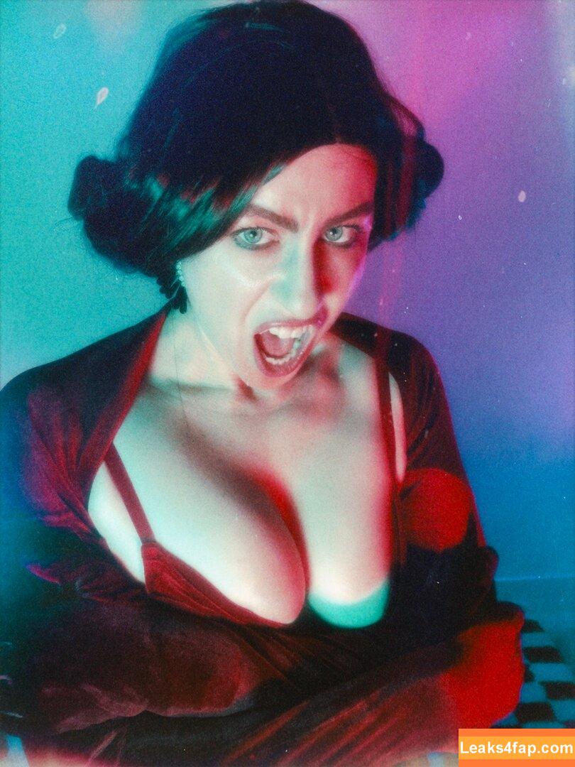 Comicbookgirl19 / DanikaXIX / pirateflagnislandgirl leaked photo photo #0470