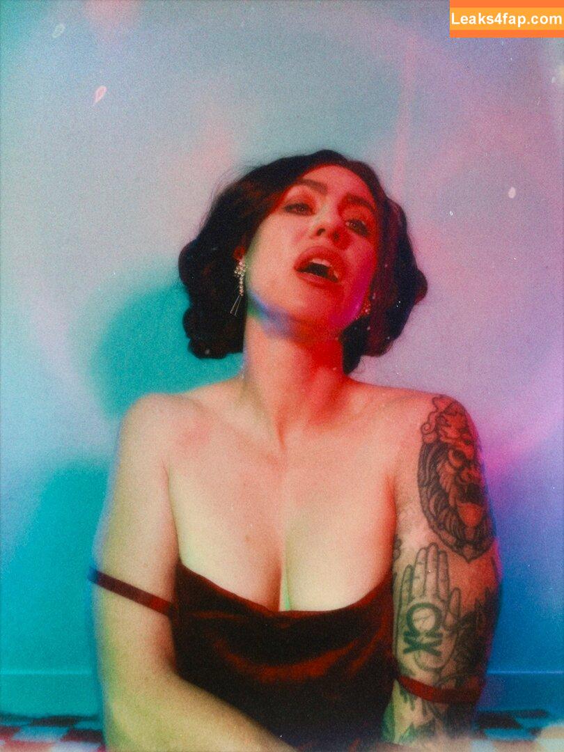 Comicbookgirl19 / DanikaXIX / pirateflagnislandgirl leaked photo photo #0471