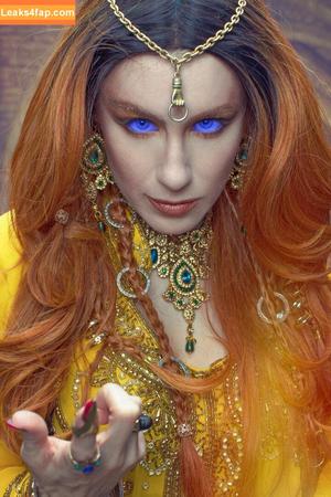 Comicbookgirl19 photo #0011