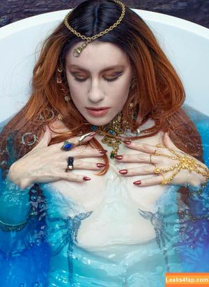 Comicbookgirl19 photo #0018