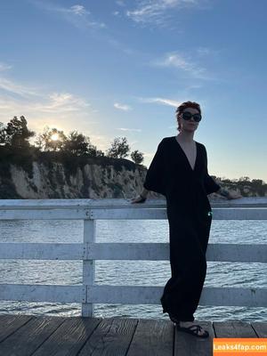 Comicbookgirl19 photo #0153