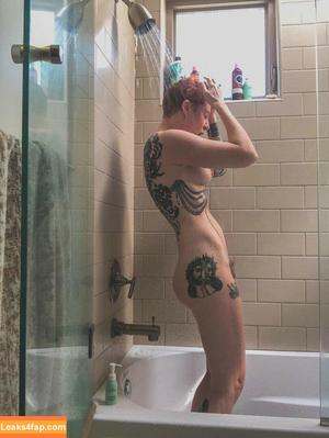 Comicbookgirl19 photo #0193