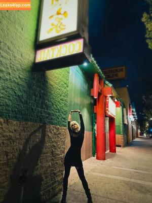 Comicbookgirl19 photo #0245