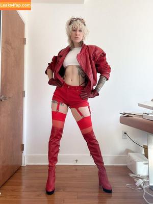 Comicbookgirl19 photo #0313