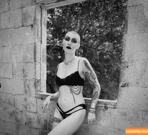 Comicbookgirl19 photo #0349