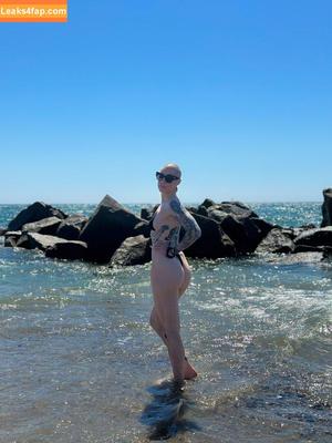 Comicbookgirl19 photo #0357