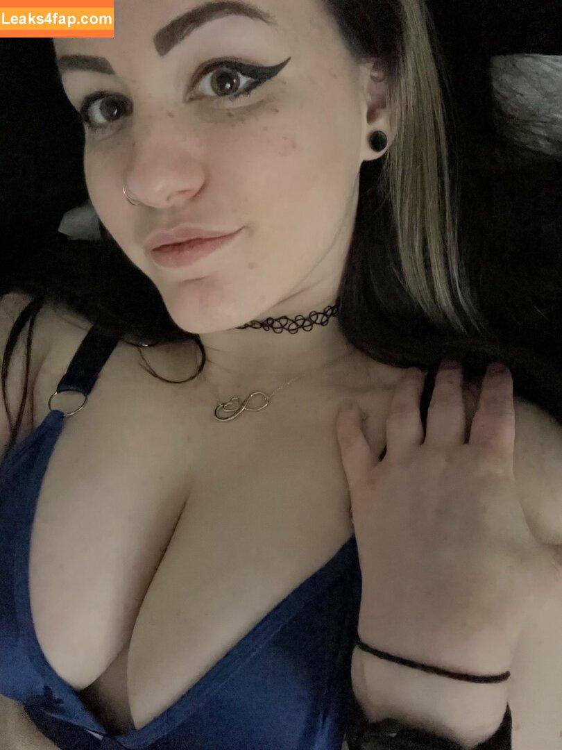 ConcealedBones /  leaked photo photo #0009