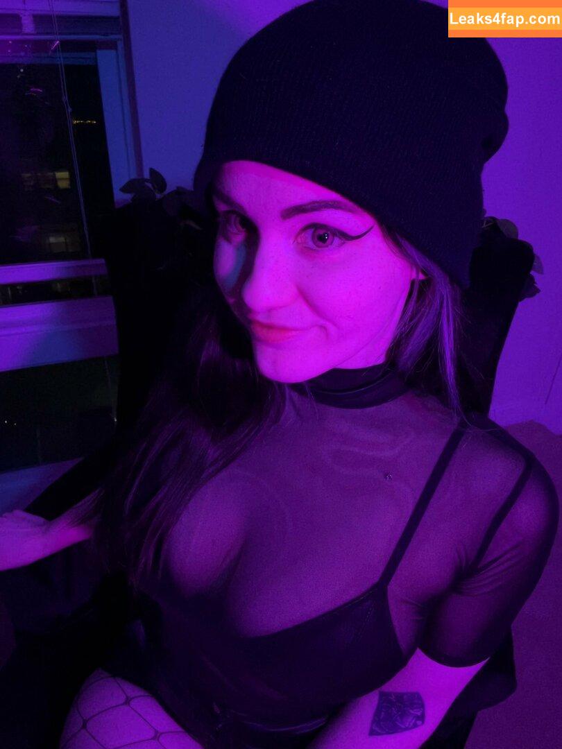 ConcealedBones /  leaked photo photo #0019