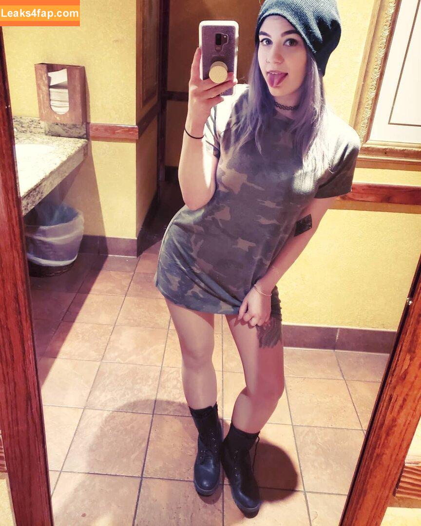ConcealedBones /  leaked photo photo #0064