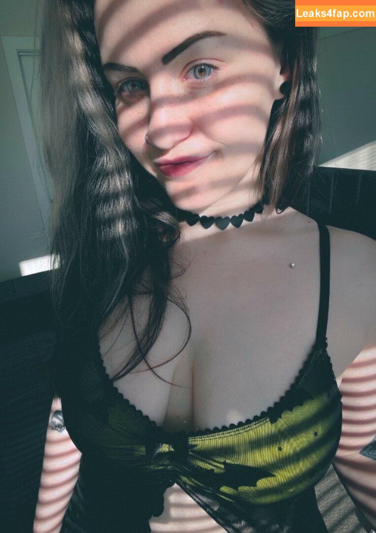 ConcealedBones /  leaked photo photo #0217