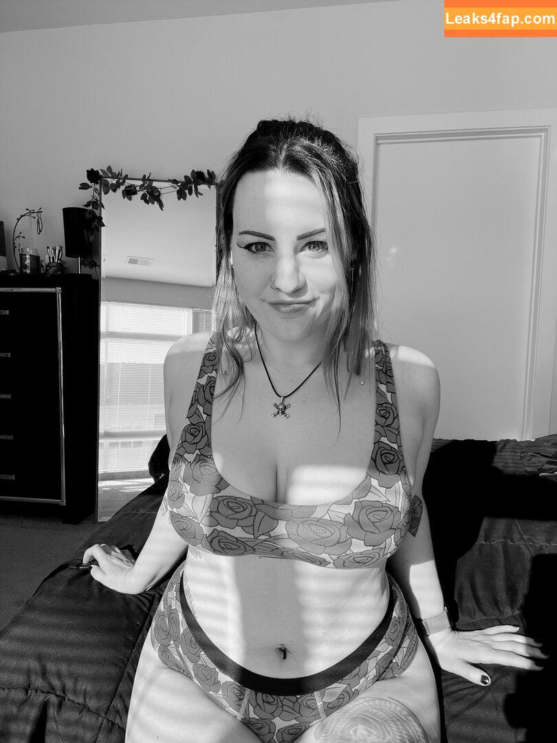 ConcealedBones /  leaked photo photo #0240
