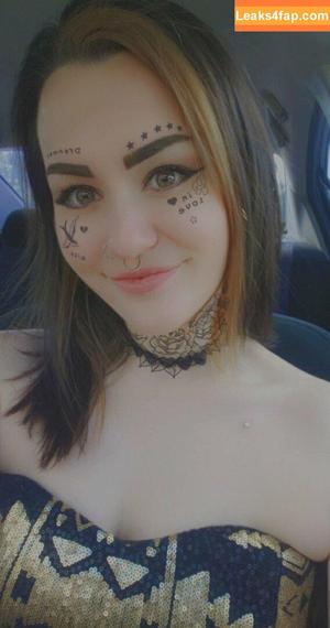 ConcealedBones photo #0054