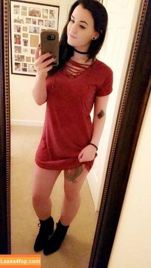 ConcealedBones photo #0069