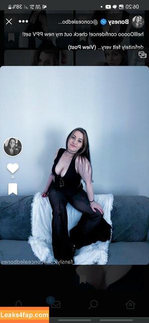 ConcealedBones photo #0112