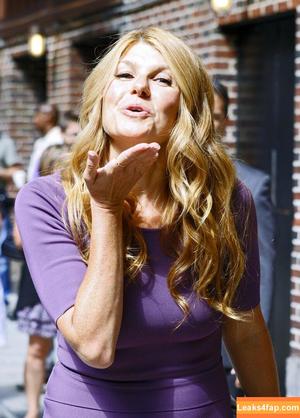 Connie Britton photo #0006