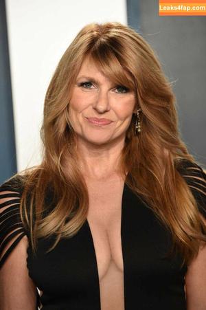 Connie Britton photo #0060