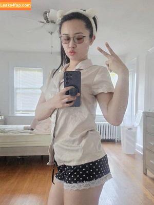 Connie Han photo #0138