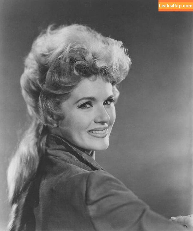 Connie Stevens / theconniestevens leaked photo photo #0051