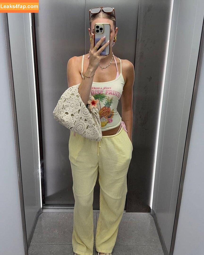 Cora Niemeyer / cora.nie leaked photo photo #0085