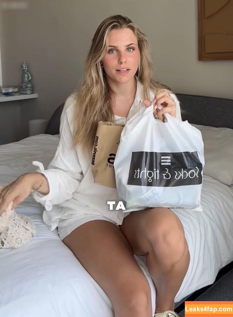 Cora Niemeyer / cora.nie leaked photo photo #0092