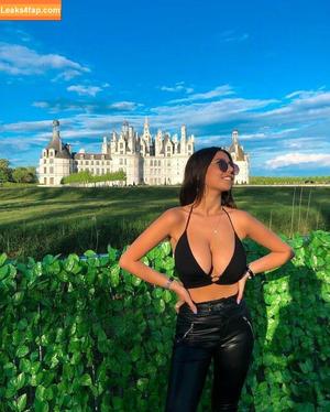 Coral Sharon photo #0070