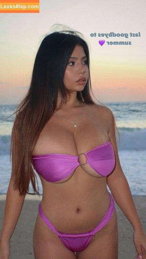 Coral Sharon photo #0168