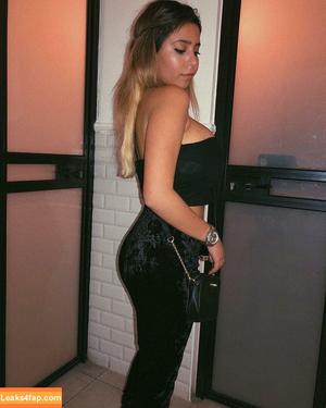 Coral Sharon photo #0188