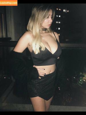 Coral Sharon photo #0192