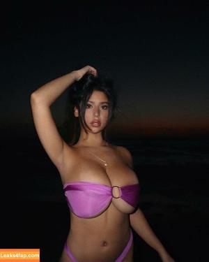 Coral Sharon photo #0412