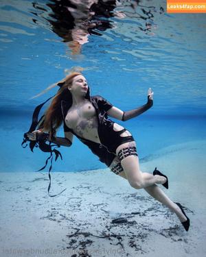 coraliaunderwater photo #0002
