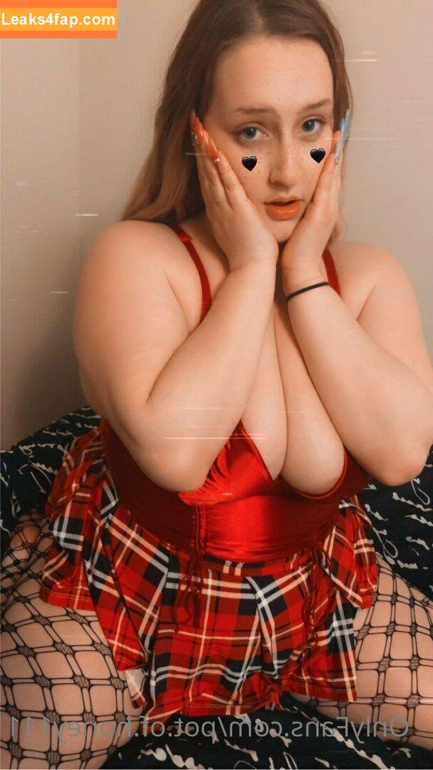 coraline.leclaire / coralineleclerc leaked photo photo #0001