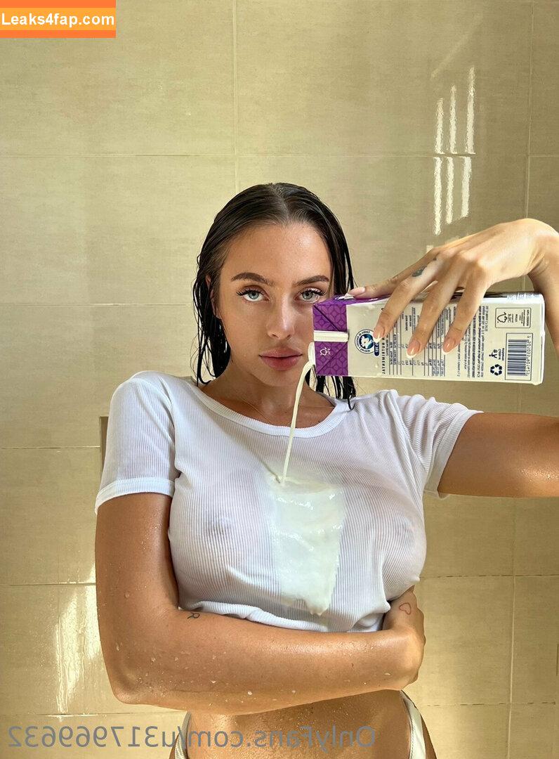 coramayxo /  слитое фото фото #0018