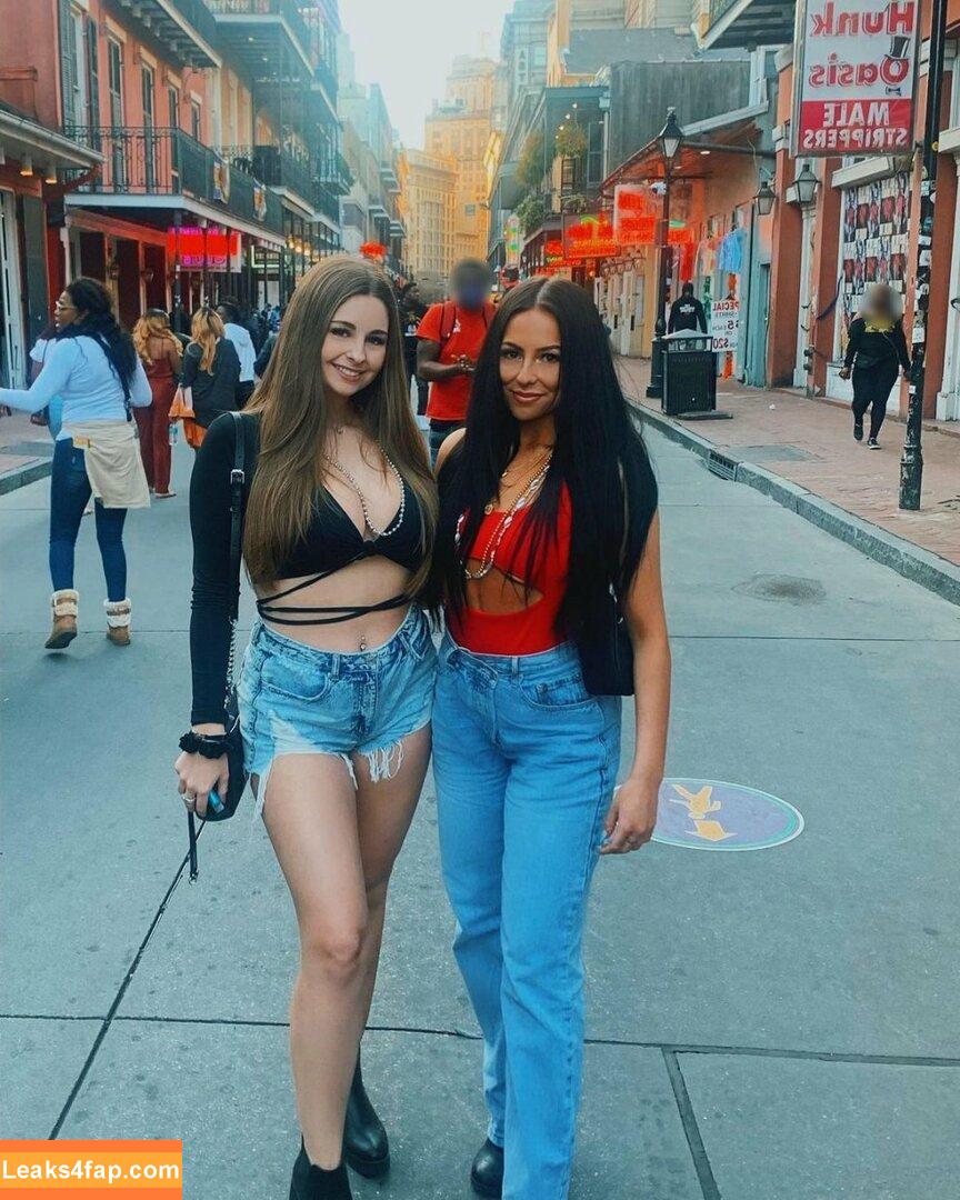 Corrina M / corinnakopf / corrinamehiel слитое фото фото #0016